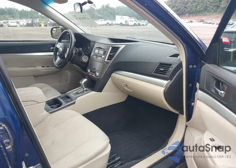 2010 Subaru Outback 2.5I Premium from USA, damaged, VIN 4S4BRBCC0A3382915